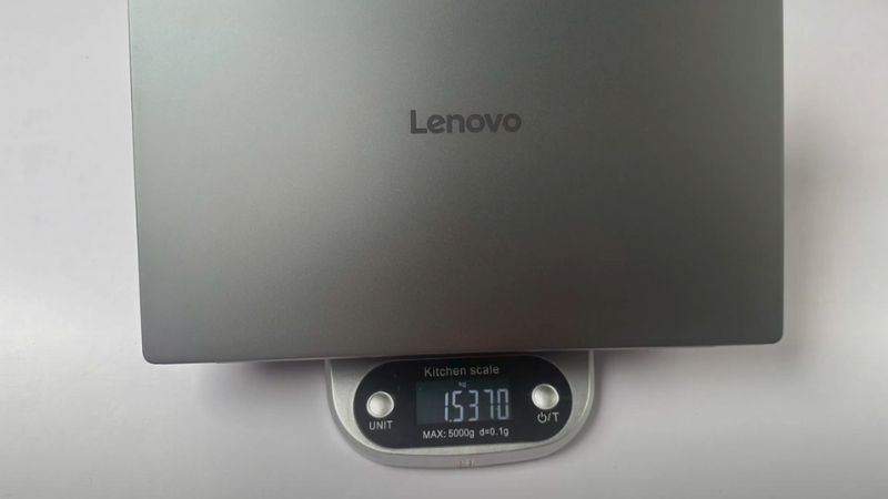 Lenovo Yoga Pro 7 14ASP9 83HN0022VN nặng 1.5kg