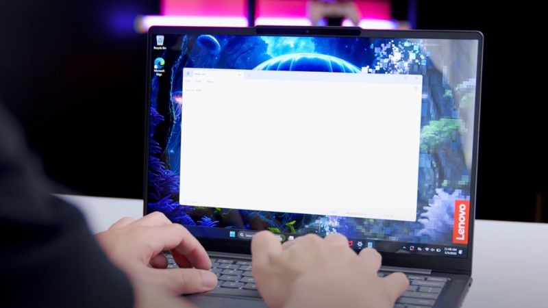 Lenovo Yoga Slim 7i 2025 có thể sử dụng cả ngày dài