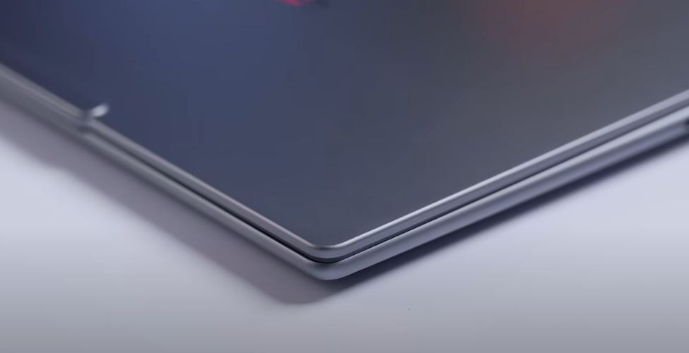 Thiết kế Lenovo Yoga Slim 7 14ILL10 83JX0036VN