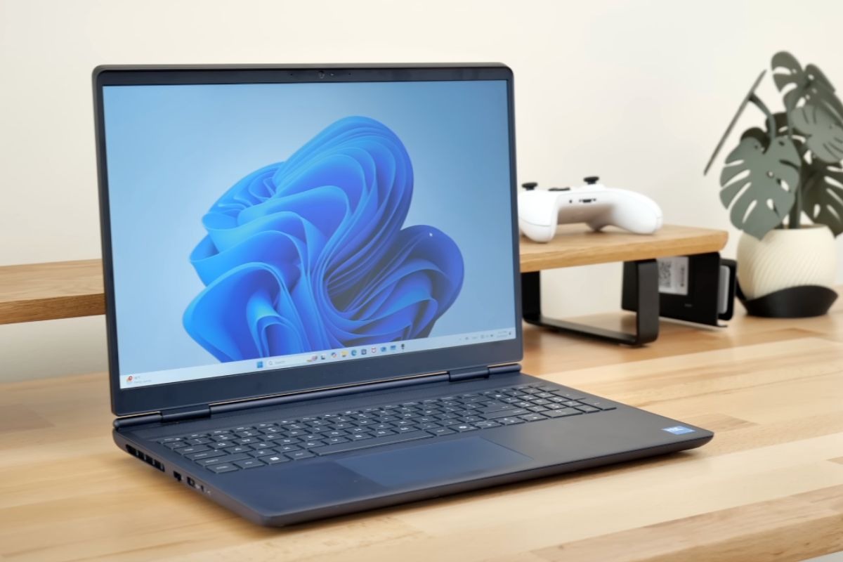 Dell Alienware 16 Aurora 2025 có màn hình 16 inch chuẩn QHD+