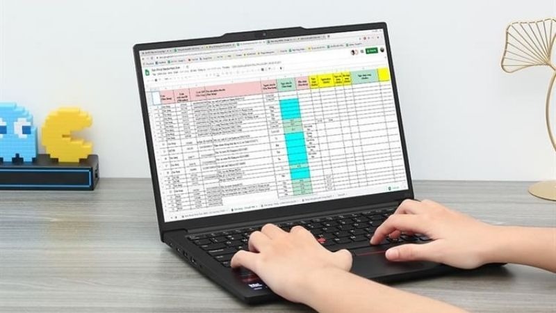 Lenovo ThinkPad E14 Gen 6 21M7S1DT00 đa nhiệm mượt mà, không gian lưu trữ lớn