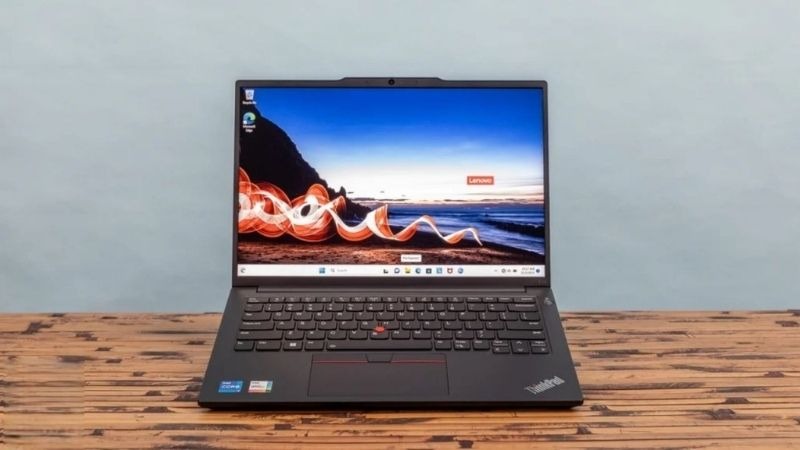 Lenovo ThinkPad E14 Gen 6 21M7S1DT00 có hiệu năng mạnh mẽ, phù hợp cho nhu cầu thiết kế
