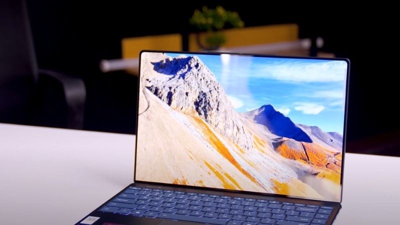 Lenovo Yoga 9 2in1 14ILL10 83LC002LVN sử dụng Windows 11 bản quyền, thân thiện với người dùng