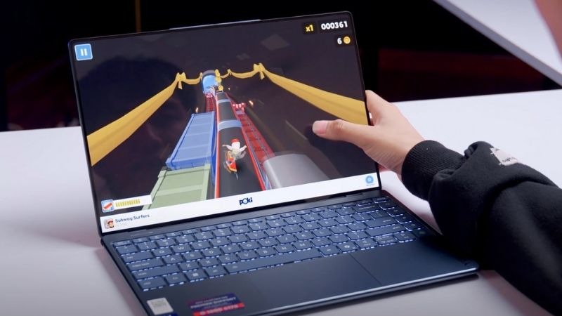 Lenovo Yoga 9 2in1 14ILL10 83LC002LVN trang bị màn hình cảm ứng nhanh nhạy