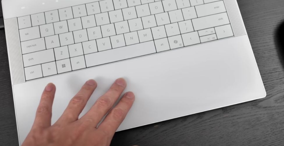 Bàn phím và Touchpad Dell 14 Premium DA14250 2025