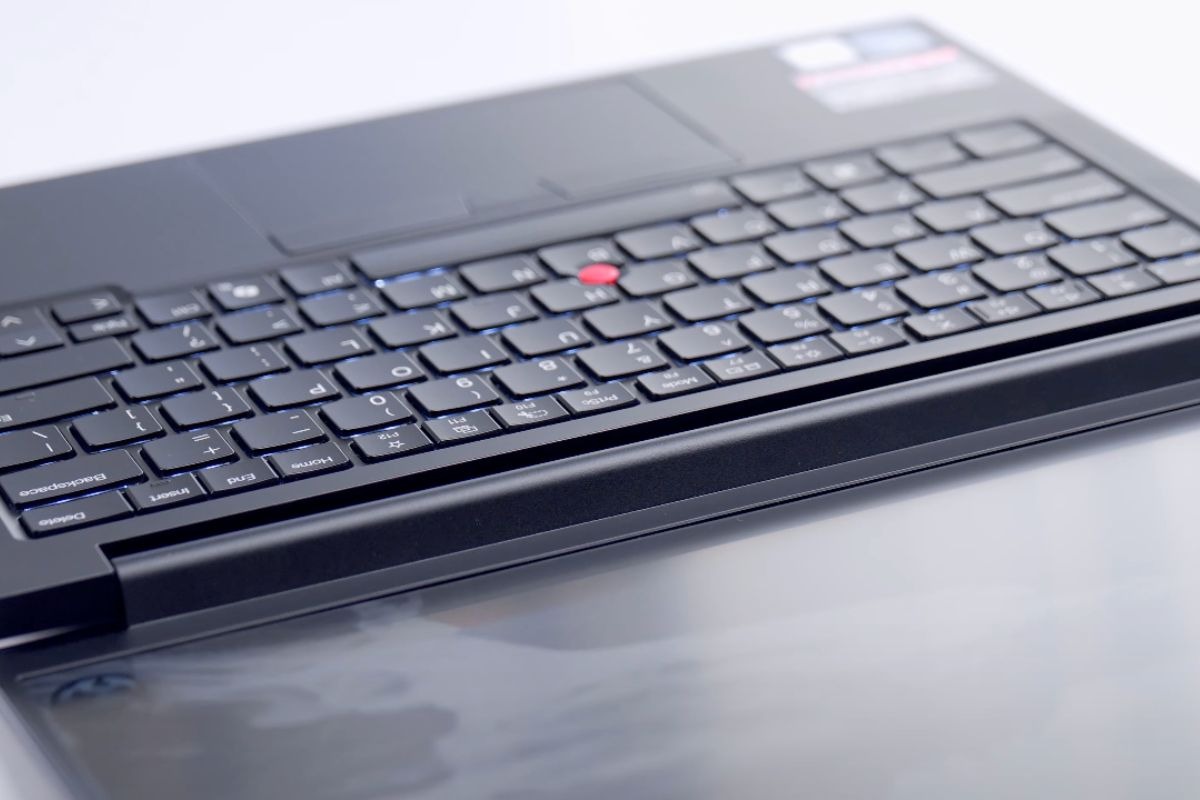 Bàn phím và trải nghiệm gõ trên Lenovo ThinkPad E14 Gen 7 21SX002NVA