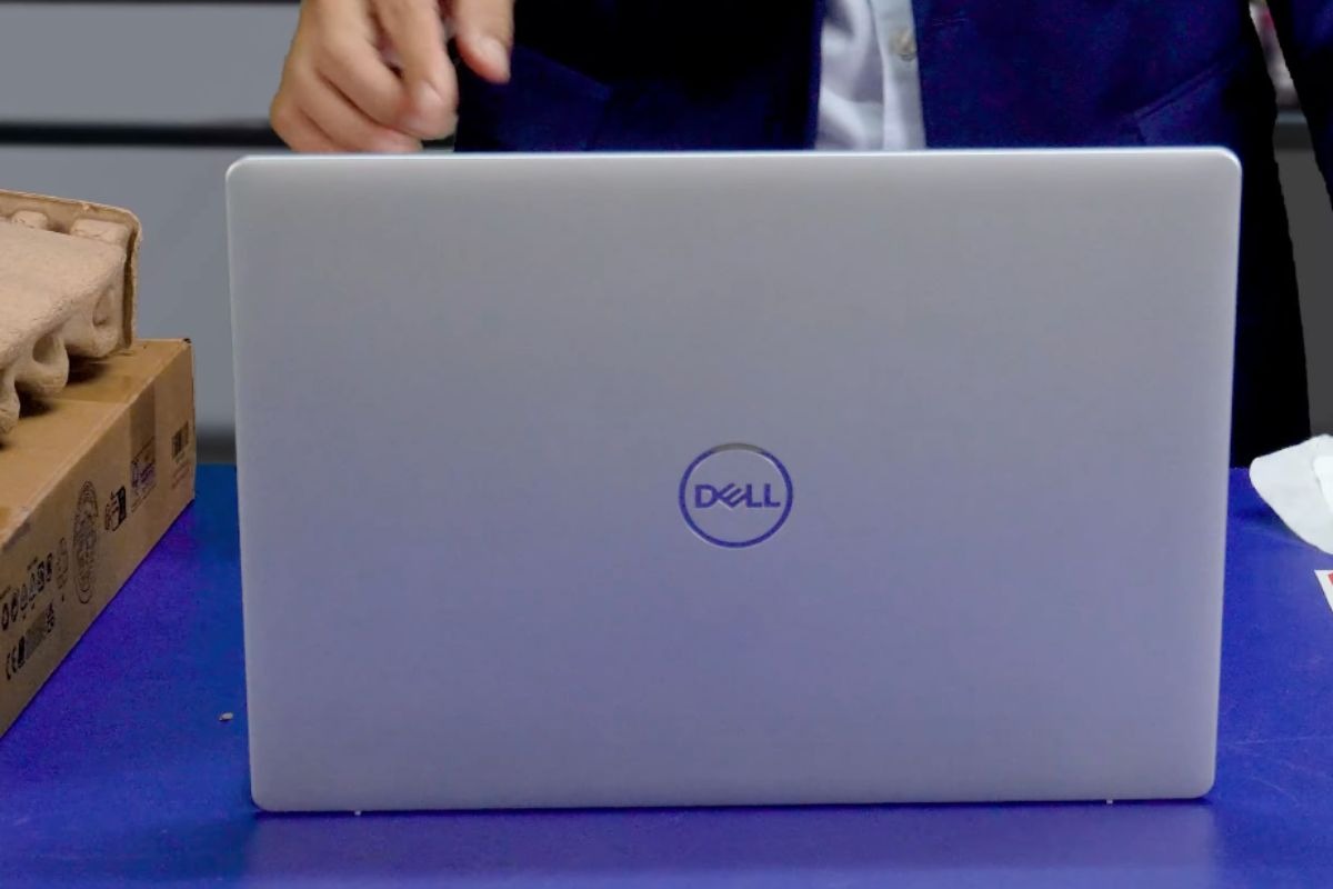 Dell Inspiron 14 5440 sở hữu thiết kế tối giản, chỉnh chu và gọn nhẹ