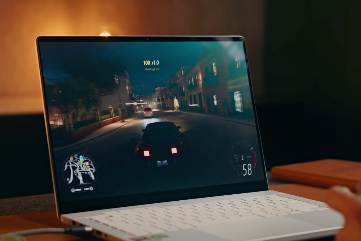 Thời lượng pin ấn tượng 73WHr