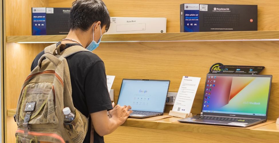 Đặt hàng Lenovo ThinkBook 14 G8 IAL 21SJ0070VN