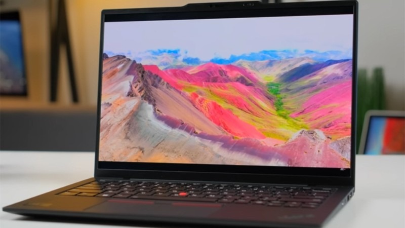 Lenovo ThinkPad X13 GEN 6 21RK00AMVA hiển thị hình ảnh có màu sắc sinh động