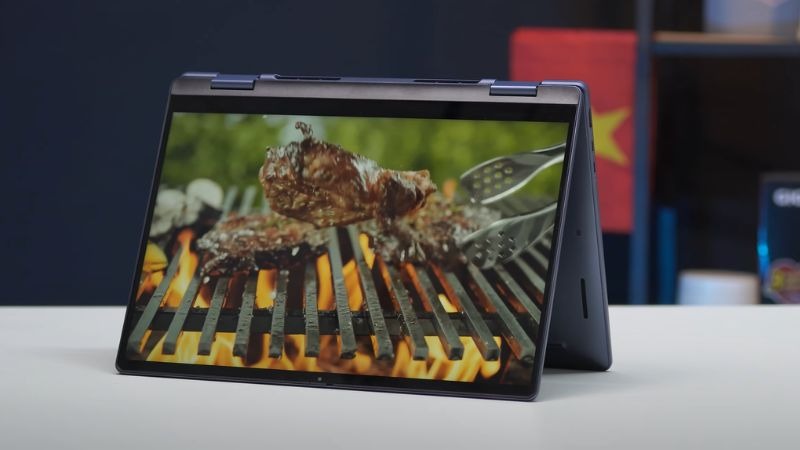 Dell 14 Plus 2 in 1 DB04255 - Màn hình tỉ lệ 16:10, IPS, 300Nits