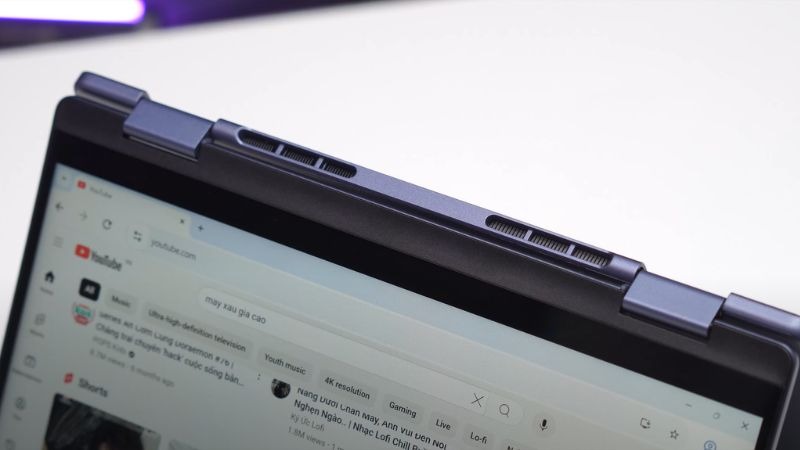 Dell 14 Plus 2 in 1 DB04255 - Hê thống tản nhiệt không quá ấn tượng