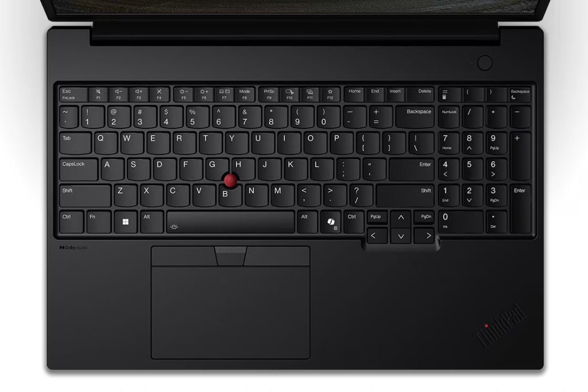 Trải nghiệm bàn phím và touchpad trên Lenovo ThinkPad P16 Gen 3