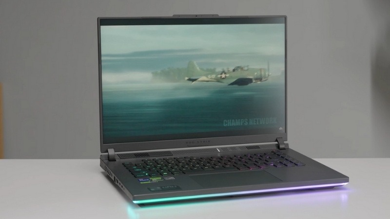 ASUS ROG Strix G16 G615LR-S5289W phù hợp thiết kế đồ họa chuyên nghiệp và render video