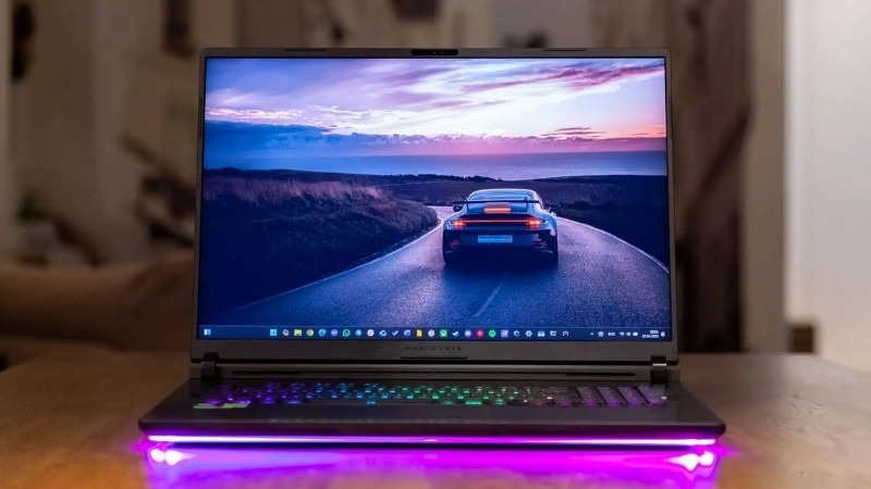 ASUS ROG Strix SCAR 18 G835LW-SA172W có sức ạnh đồ họa cực khủng