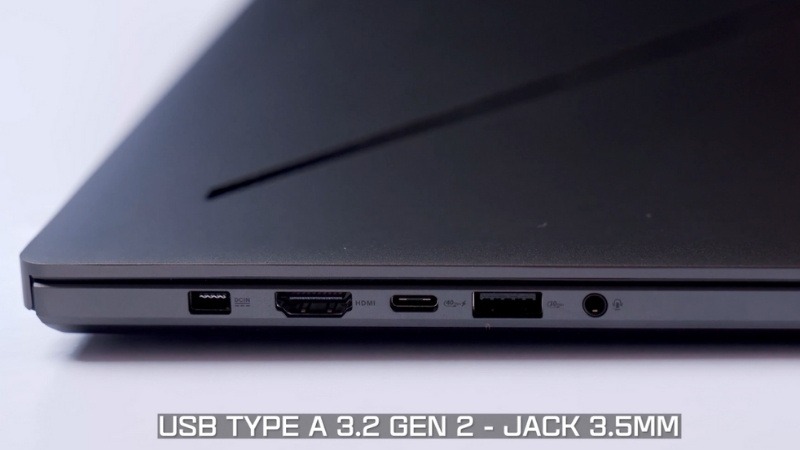 Asus ROG Zephyrus G14 GA403WM-QS051WS tích hợp đầy đủ cổng kết nối hiện đại