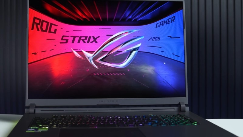 ASUS ROG Strix G18 G815LR-S9211W có thể nâng cấp RAM