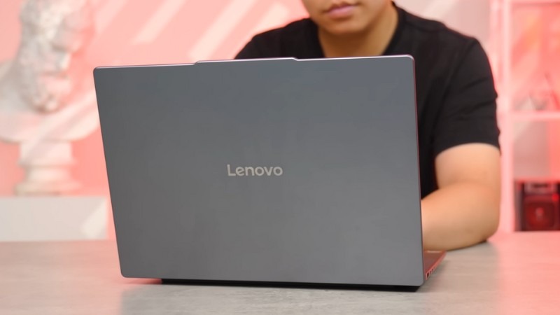 Lenovo IdeaPad Slim 5 14IAH10 83NC001WVN thiết kế sang trọng, mỏng nhẹ