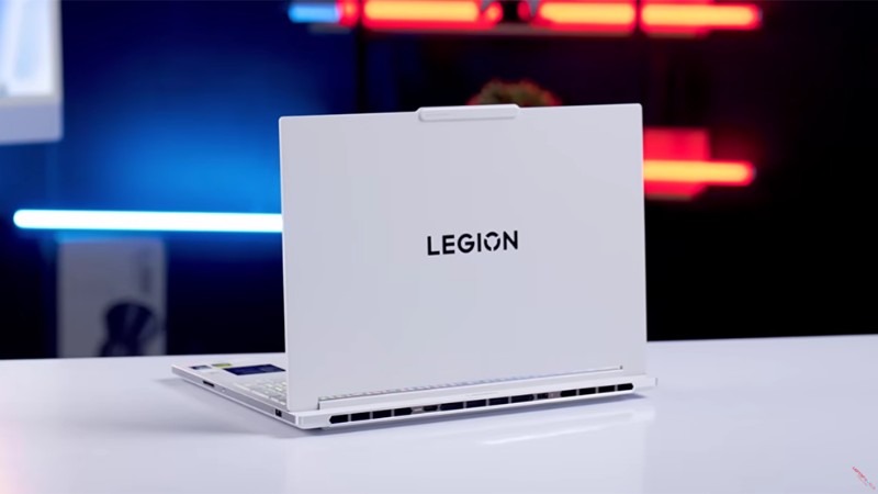 Lenovo Legion 7 16IAX10 83KY001VVN có tích hợp sạc nhanh
