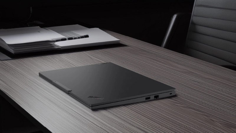Thiết kế Lenovo ThinkPad E14 Gen 7 21T90025VN sang trọng