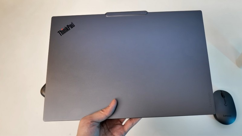 Lenovo ThinkPad X9-15 Gen 1 21Q60055VN thiết kế tinh tế, mỏng nhẹ