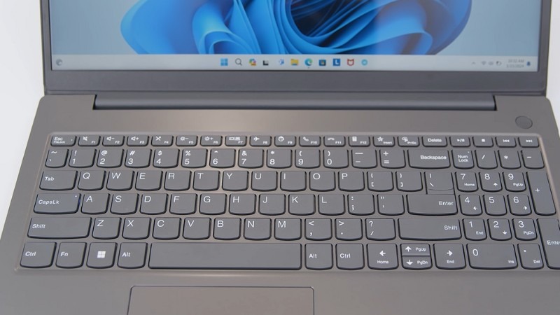 Bàn phím Lenovo V15 G5 IRL 83HF00BRVA full-size