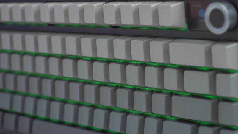 Bàn phím cơ Aula F75 Max có thời lượng pin khá ổn