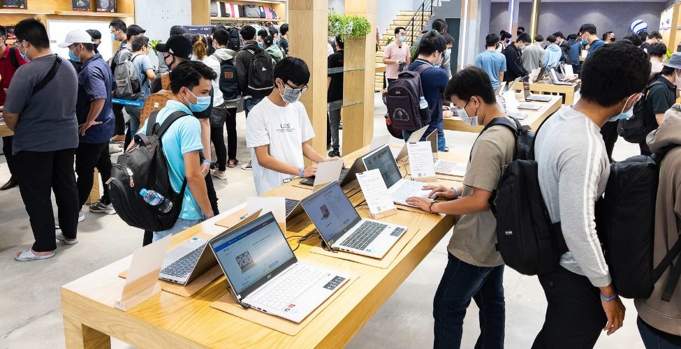 Chọn mua Lenovo ThinkPad E14 Gen 7 21T90029VN