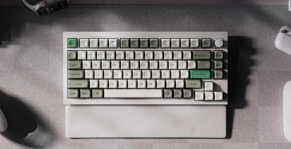 Pin Bàn phím cơ Keychron Q1 Max QMK/VIA 