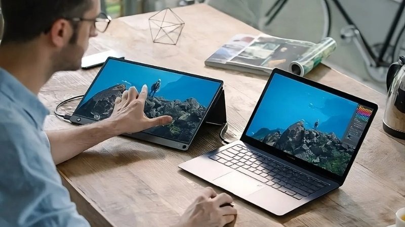 Màn hình di động là loại màn hình rời siêu mỏng nhẹ