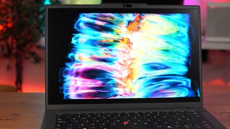 Lenovo ThinkPad P14s Gen 6 21QT0059VA sở hữu viên pin 57Wh