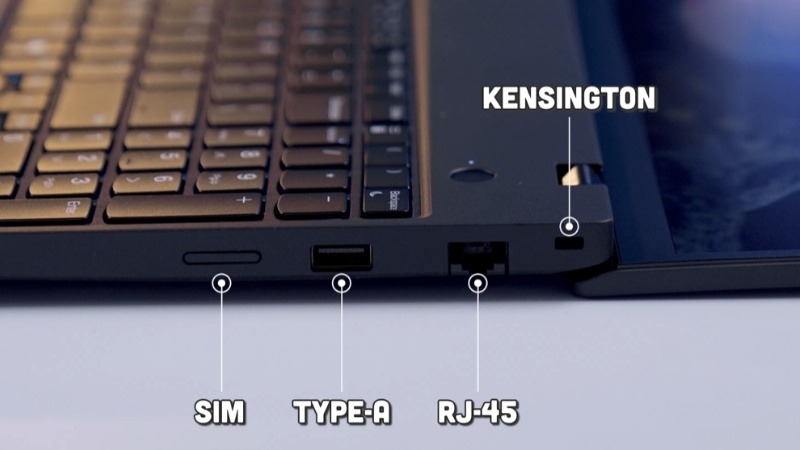 Lenovo ThinkPad P16s Gen 4 21QV005AVN tích hợp nhiều cổng kết nối