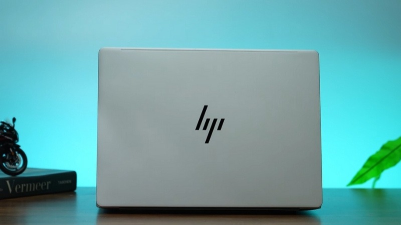 Thiết kế HP OmniBook 7 14-FR0033TU C1MN2PA gọn nhẹ, hướng đến tính thực dụng