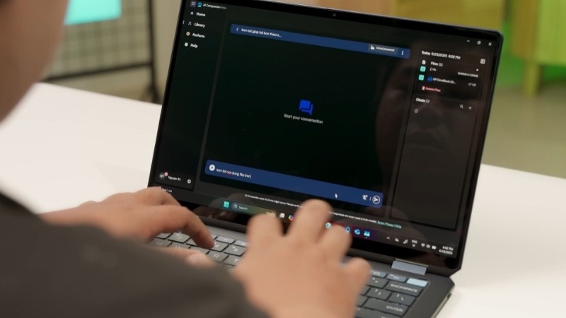 HP OmniBook UF X360 14-FH0097TU BZ7S3PA được trang bị RAM 32GB LPDDR5 tốc độ 8533MHz