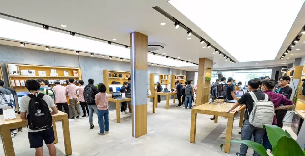 Chọn mua Lenovo V14 G5 IRL 83HD003FVA