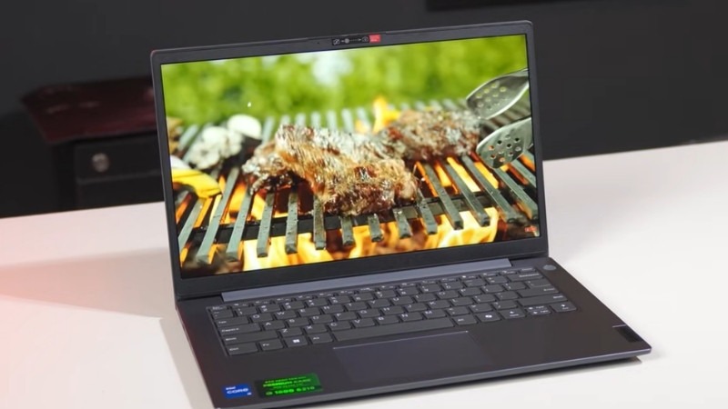 Lenovo V14 G5 IRL 83HD0031VN có thời gian sử dụng 4 - 5 tiếng