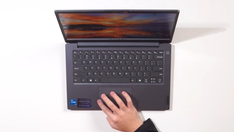 Hiệu năng mạnh mẽ với Chip Core 5 và đồ họa tích hợp trên Lenovo V14 G5 IRL 83HD0032VN