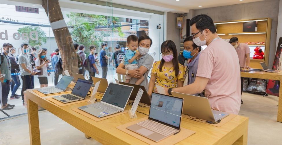 Chọn mua Lenovo V14 G5 IRL 83HD0037VN