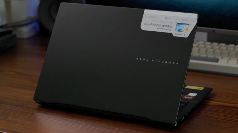 Ưu điểm và nhược điểm của laptop Asus Vivobook S14 OLED M5406KA-PP134WS