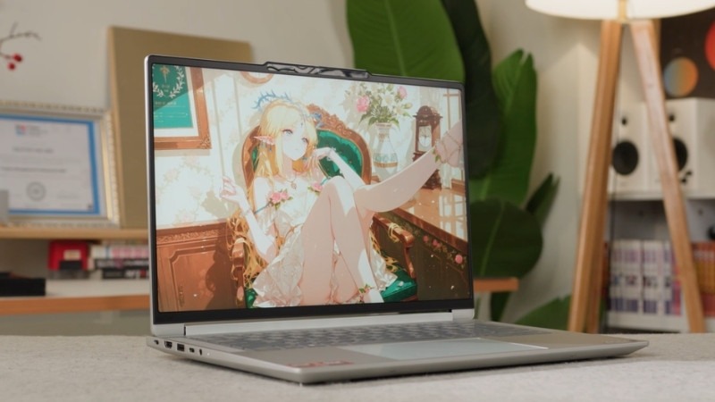 Lenovo Thinkbook 14 G8+ 2026 đa nhiệm cực mướt, lưu trữ thả ga