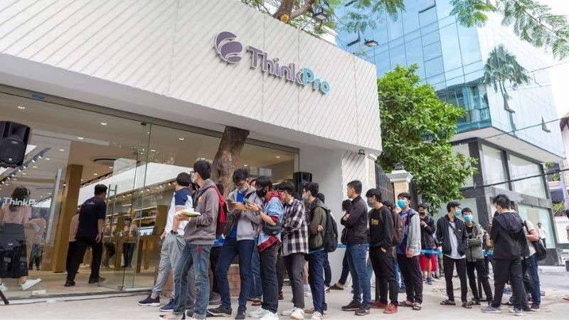 Lenovo V15 G6 ARP 83V40029VN được bán chính hãng, giá tốt tại ThinkPro