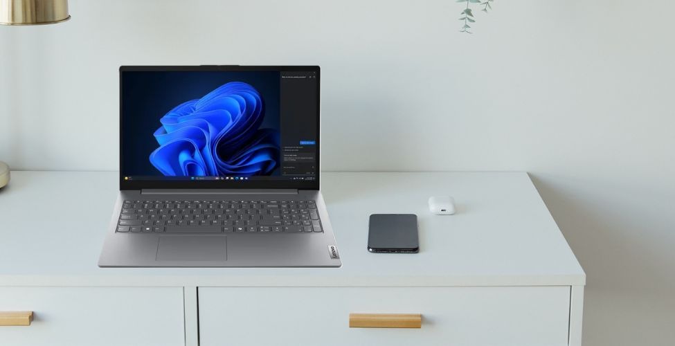 Thiết kế Lenovo V15 G5 IRL 83HF004EVA