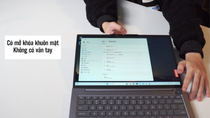 Lenovo ThinkBook 14 G9 IRL 21UY008TVN trang bị mở khóa bằng gương mặt