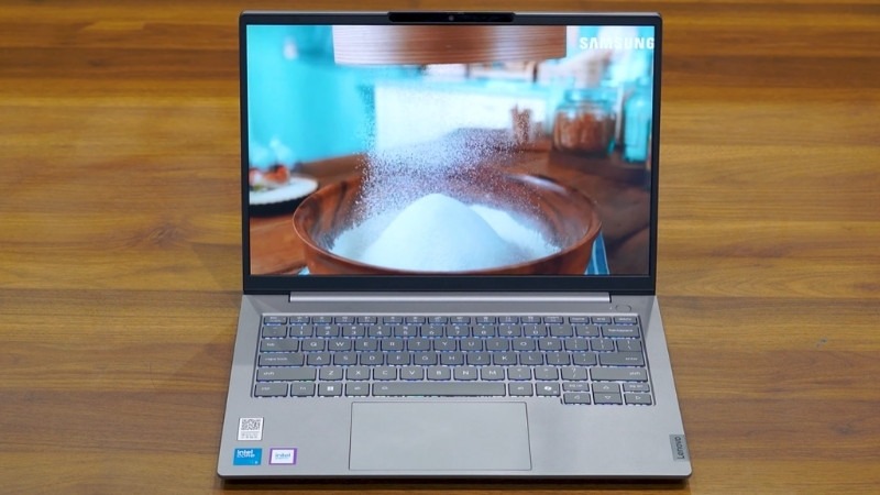 Lenovo ThinkBook 14 G9 IRL 21UY008MVA tích hợp màn hình 14 inch có tỉ lệ 16:10 và độ phân giải WUXGA