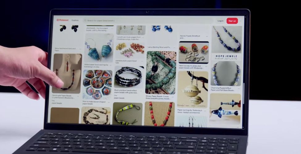 Màn hình Dell 15 DC15250 2025