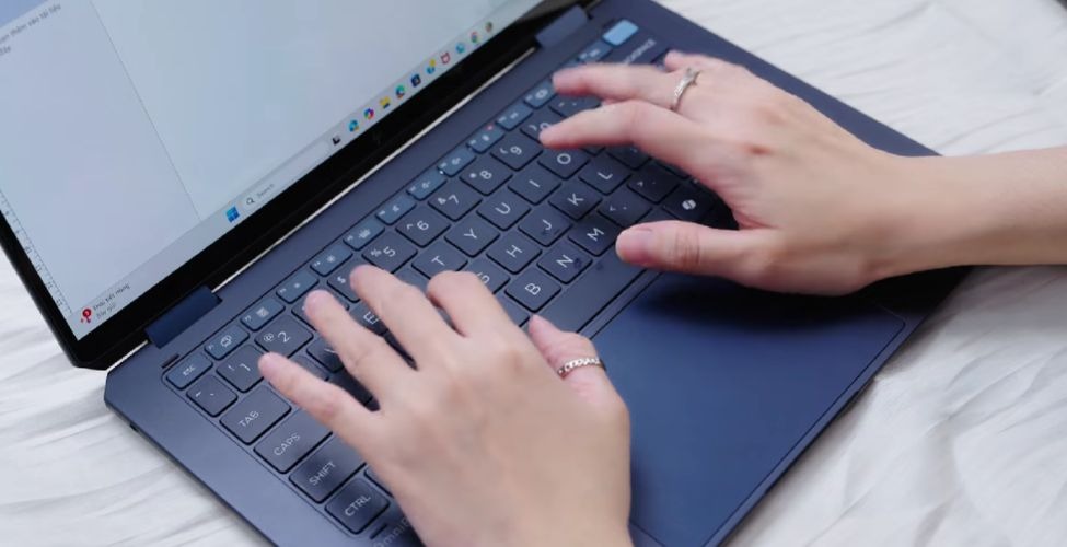 Bàn phím  HP OmniBook UF X360 14-FH0038TU B2CP4PA