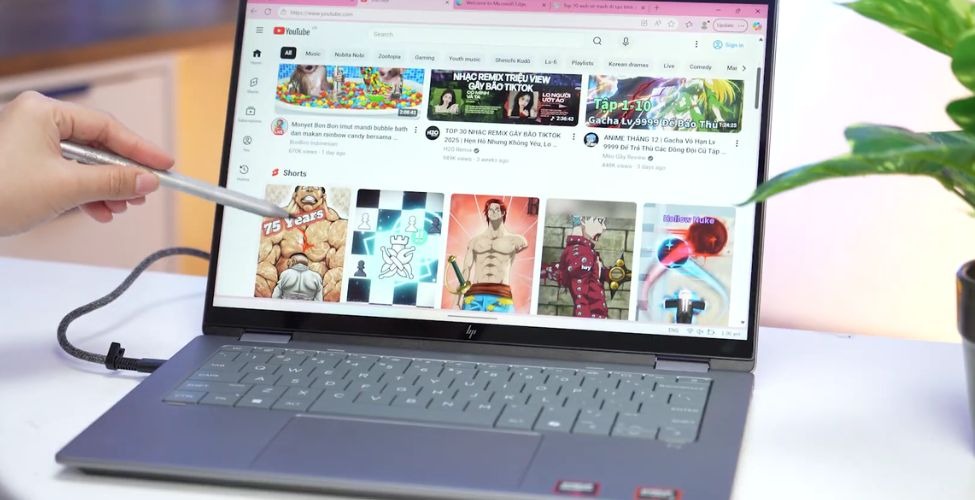 Hiệu năng HP OmniBook X Flip 14-fk0082AU BZ7N8PA