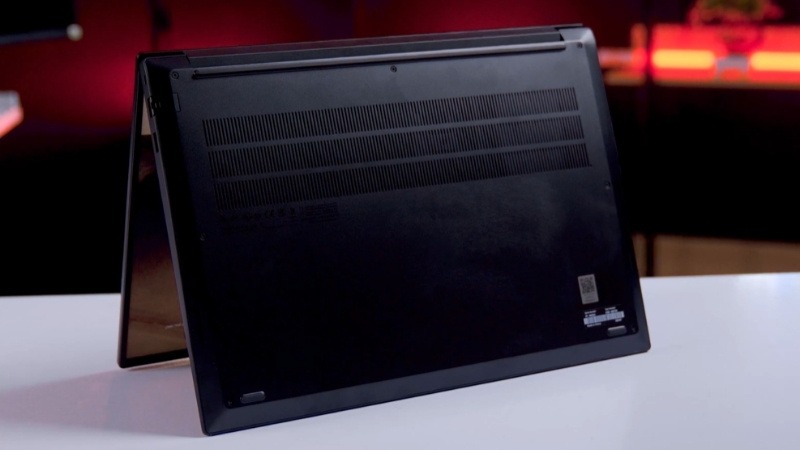 Đặc điểm nổi bật của laptop Lenovo ThinkPad E16 Gen 3 21TF003UVA