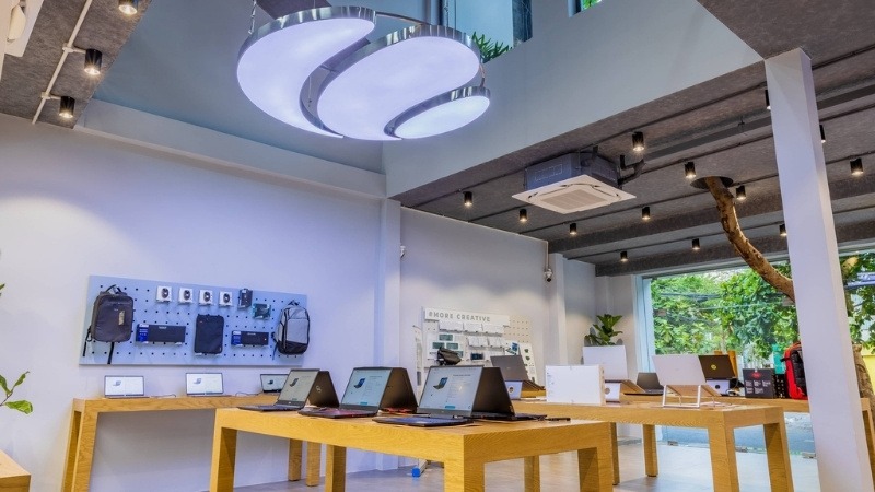 Apple Macbook Air M5 15 inch 2026 MDVE4SA/A được bán chính hãng tại ThinkPro, trả góp 0%