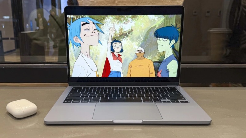 Apple Macbook Air M5 15 inch 2026 MDVC4SA/A có màn hình Liquid Retina 15.3 inch